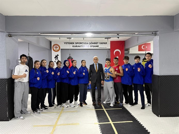 İl Müdürümüz Arslantürk’ten 1453 Atılgan Spor Kulübü'ne Ziyaret