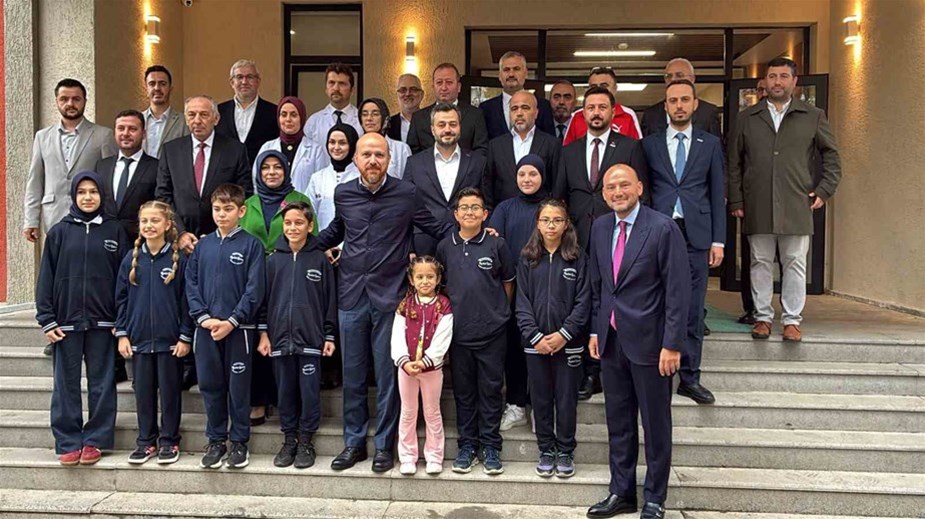 Sayın Bilal Erdoğan, Akçakoca’da Gençlerle Okçuluk Atışı Gerçekleştirdi