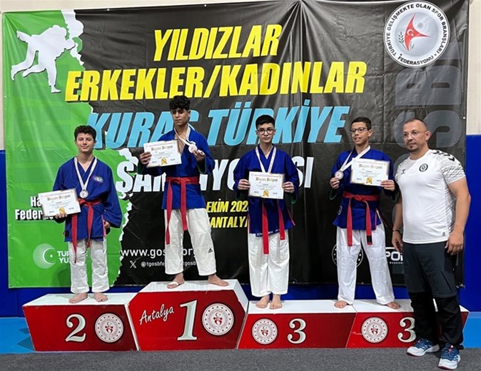 Kuraş Yıldızlar Türkiye Şampiyonası’nda Düzce’den Büyük Başarı