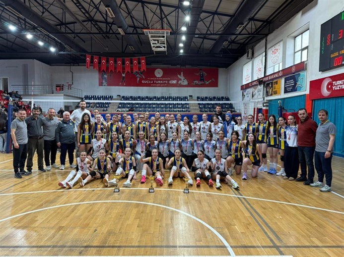 Mahalli Lig Midi Kızlar Voleybol  Şampiyonu Belli Oldu