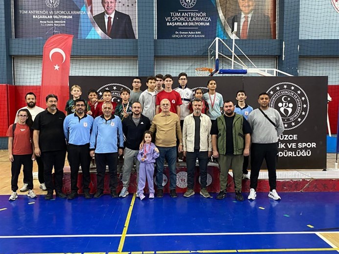 29 Ekim Cumhuriyet Bayramı Masa Tenisi Turnuvası Tamamlandı